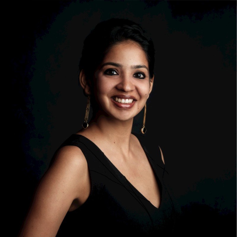 Mrinalini Venkatachalam Headshot